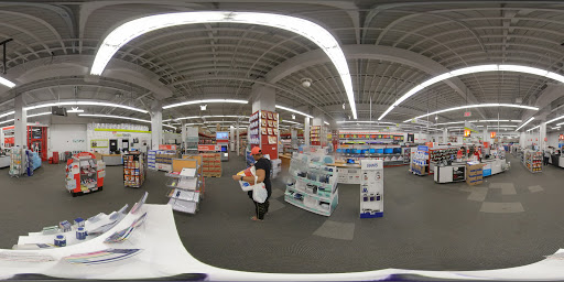 Office Supply Store «Staples», reviews and photos, 209-34 Northern Blvd, Bayside, NY 11361, USA