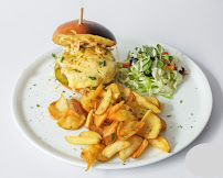 Plats et boissons du Restaurant de hamburgers CHEESY BURGER 🧀🍔 à Palaiseau - n°1