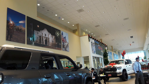 Toyota Dealer «Red McCombs Toyota», reviews and photos, 13526 Interstate 10 Frontage Rd, San Antonio, TX 78249, USA