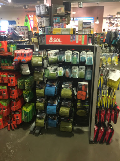 Outdoor Sports Store «Eastern Mountain Sports», reviews and photos, 3349 Monroe Ave, Rochester, NY 14618, USA