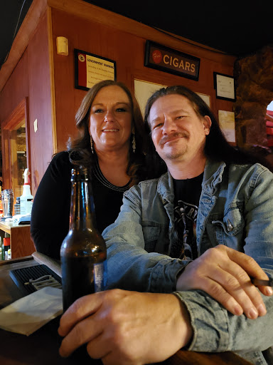 Tobacco Shop «Cigar Inn», reviews and photos, 119 W Main St, Belleville, IL 62220, USA