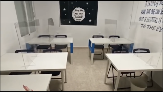 Croydon English School C. Nueva, 27, 45270 Mocejón, Toledo, España