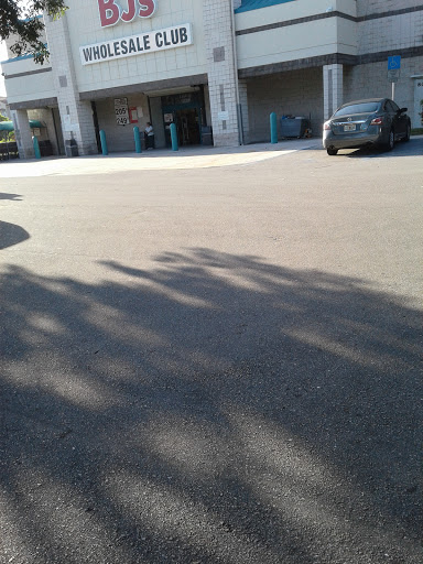 Warehouse club «BJ’s Wholesale Club», reviews and photos, 8005 NW 95th St, Hialeah Gardens, FL 33016, USA