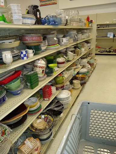 Thrift Store «Goodwill of North Georgia: Kennesaw Store and Donation Center», reviews and photos, 2500 Cobb Pkwy N, Kennesaw, GA 30152, USA