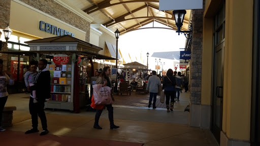 Shopping Mall «Charlotte Premium Outlets», reviews and photos, 5404 New Fashion Way, Charlotte, NC 28278, USA