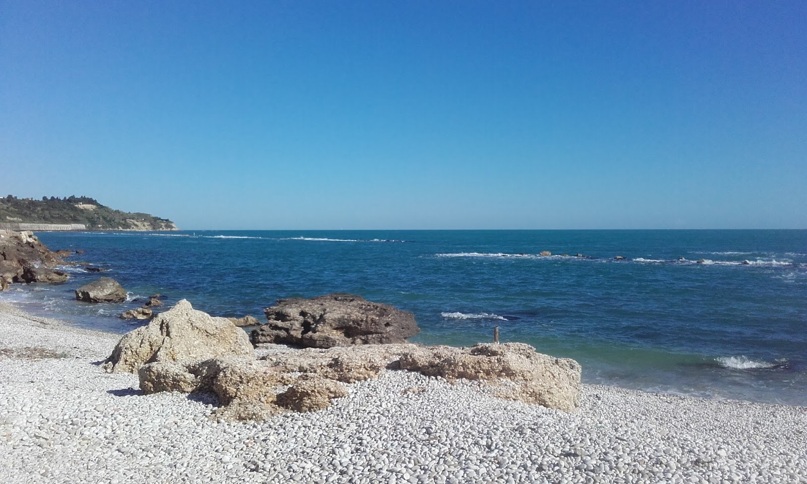 Spiaggia della Ritorna'in fotoğrafı vahşi alan