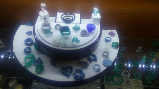 Jeweler «Wholesale Gold And Diamond Distributors», reviews and photos, 4124 Quebec Ave N #208, New Hope, MN 55427, USA