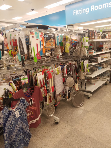 Clothing Store «Ross Dress for Less», reviews and photos, 4200 S East St, Indianapolis, IN 46227, USA