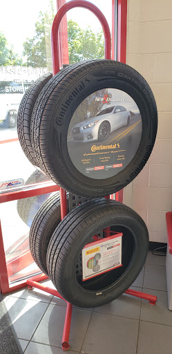 Tire Shop «Discount Tire Store - Murray, UT», reviews and photos, 120 E 4500 S, Murray, UT 84107, USA