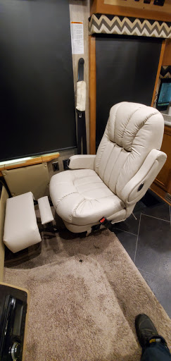 Furniture Store «Countryside Interiors», reviews and photos, 1020 Pacific Hwy W, Junction City, OR 97448, USA