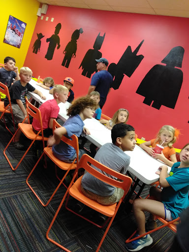 Toy Store «Bricks & Minifigs San Antonio», reviews and photos, 21850 Bulverde Rd #102, San Antonio, TX 78259, USA