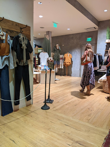 Shopping Mall «Walt Whitman Shops», reviews and photos, 160 Walt Whitman Rd, Huntington Station, NY 11746, USA