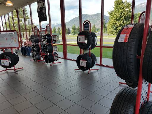 Tire Shop «Discount Tire Store - Lindon, UT», reviews and photos, 564 Lindon Park Dr #1137, Lindon, UT 84042, USA