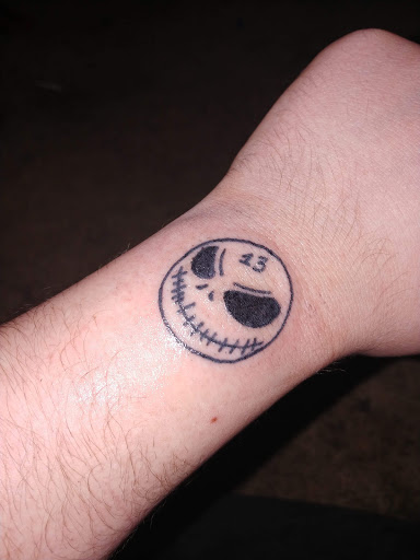 Tattoo Shop «One Love Tattoos», reviews and photos, 903 N Austin Ave, Georgetown, TX 78626, USA