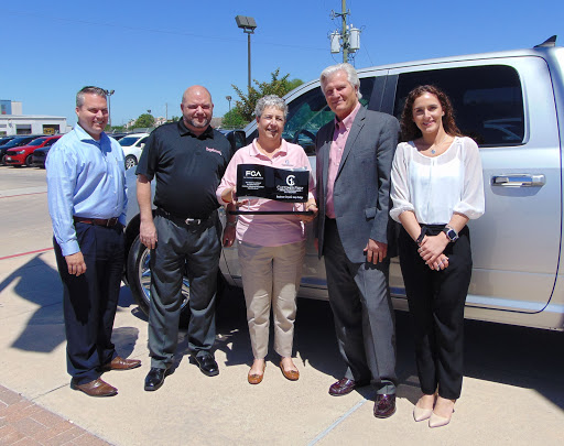 Car Dealer «Bayshore Chrysler Jeep Dodge RAM», reviews and photos, 5225 I-10, Baytown, TX 77521, USA