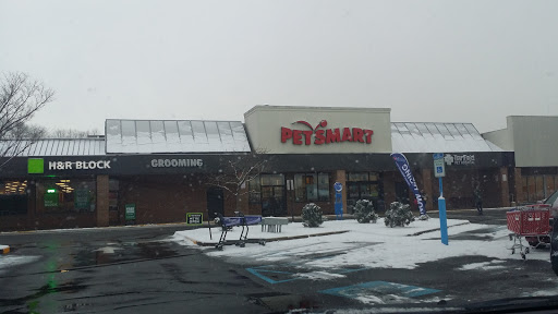 Pet Supply Store «PetSmart», reviews and photos, 155 E Rte 59, Nanuet, NY 10954, USA