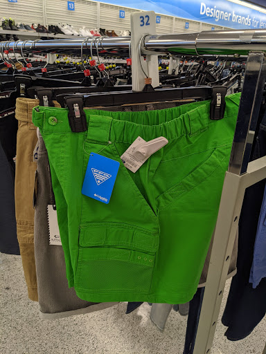 Clothing Store «Ross Dress for Less», reviews and photos, 2180 MacArthur Rd, Whitehall, PA 18052, USA