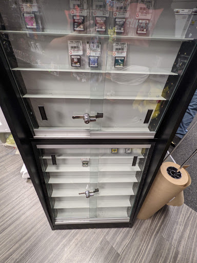 Video Game Store «GameStop», reviews and photos, 545 Cool Springs Blvd #185, Franklin, TN 37067, USA