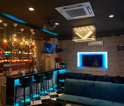 Lemon Club photo