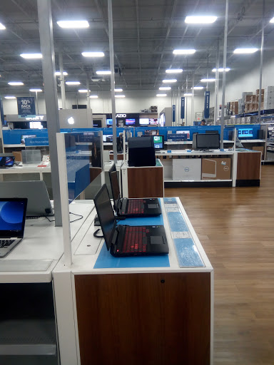 Electronics Store «Best Buy», reviews and photos, 2111 N Rock Rd #121, Wichita, KS 67206, USA