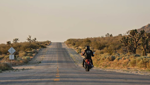 Motorcycle Dealer «Indian Motorcycle Tucson», reviews and photos, 4037 N Oracle Rd, Tucson, AZ 85705, USA