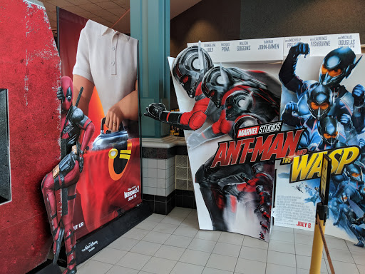 Movie Theater «AMC Showplace Schererville 16», reviews and photos, 875 Deer Creek Dr, Schererville, IN 46375, USA