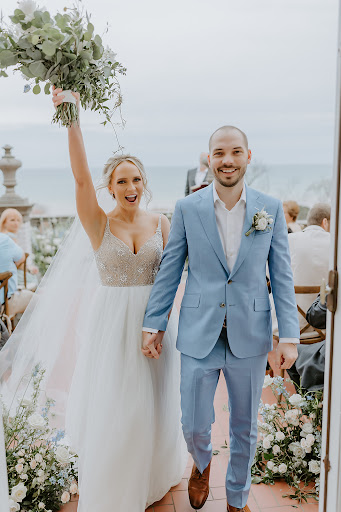 Bridal Shop «White Dress Bridal Boutique», reviews and photos, 237 E Pittsburgh Ave, Milwaukee, WI 53204, USA