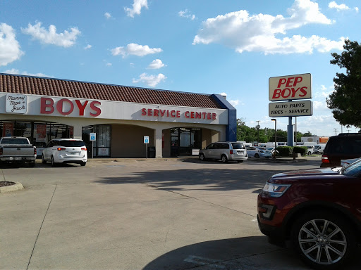 Auto Parts Store «Pep Boys Auto Parts & Service», reviews and photos, 3120 Fort Worth Ave, Dallas, TX 75211, USA