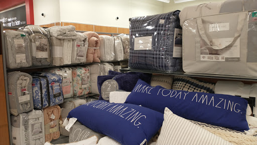 Department Store «T.J. Maxx», reviews and photos, 9590 Village Pl Blvd, Brighton, MI 48116, USA