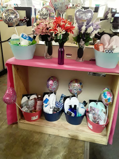 Dollar Store «Dollar Tree», reviews and photos, 2241 Citrus Blvd #107, Leesburg, FL 34748, USA