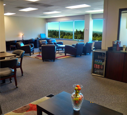 7800 SW Barbur Blvd #100, Portland, OR 97219, USA