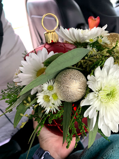 Florist «Jasmine Gardens Unique Flowers&gifts», reviews and photos, 5024 E Belknap St, Haltom City, TX 76117, USA