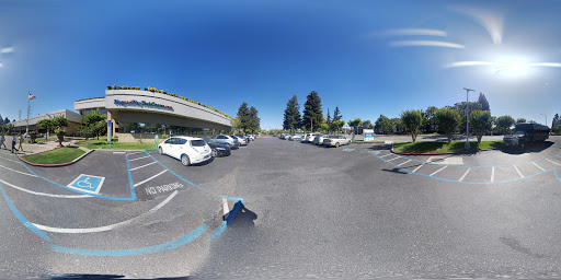 Plug and Play Tech Center image