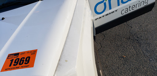 Car Wash «Simoniz Car Wash», reviews and photos, 1970 Revere Beach Pkwy, Everett, MA 02149, USA