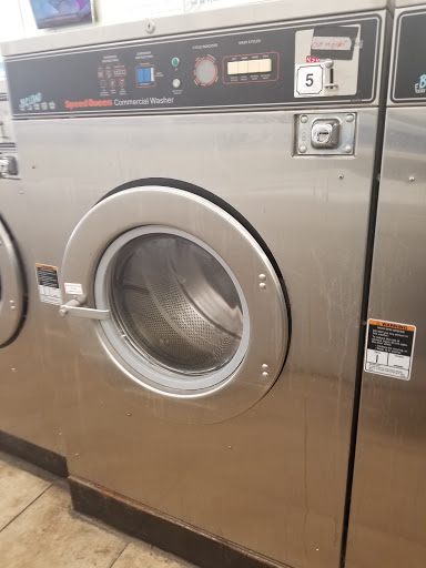 Lucky Laundry - Coin and Coinless Laundromat