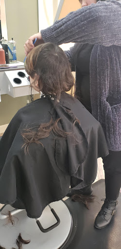 Hair Salon «Great Clips», reviews and photos, 98 Lower Westfield Rd, Holyoke, MA 01040, USA