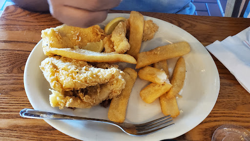 American Restaurant «Cracker Barrel Old Country Store», reviews and photos, 550 Co Rd 117, Buda, TX 78610, USA