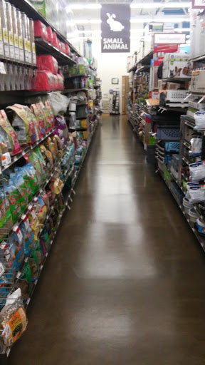 Pet Supply Store «Pet Supplies Plus», reviews and photos, 4332 Kent Rd, Stow, OH 44224, USA