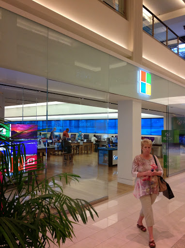 Computer Store «Microsoft Store», reviews and photos, 162 South Avenue, Bloomington, MN 55425, USA
