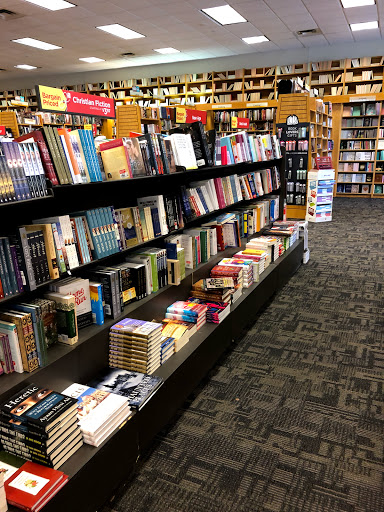 Book Store «Books-A-Million», reviews and photos, 100 Viewmont Dr, Scranton, PA 18508, USA