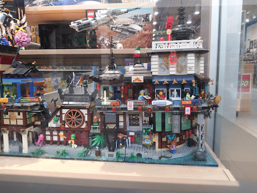 Toy Store «Bricks and Minifigs», reviews and photos, 17701 NE Delfel Rd, Ridgefield, WA 98642, USA
