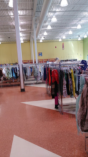 Thrift Store «Goodwill - West St. Paul», reviews and photos