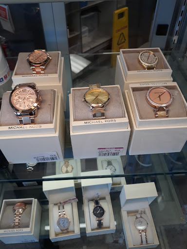 Clothing Store «Ross Dress for Less», reviews and photos, 6737 Watt Ave, North Highlands, CA 95660, USA