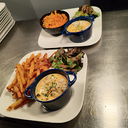 Photo n°8 de Restaurant / Bar Le Motor Grill à Chânes ()