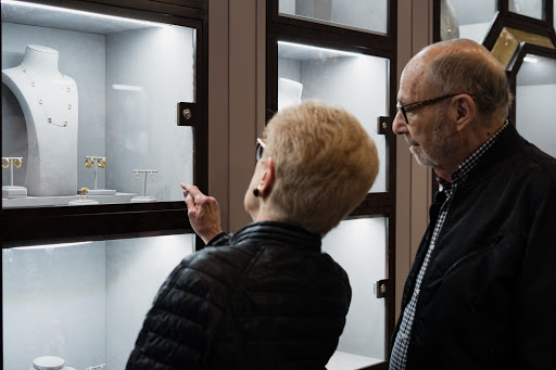 Jewelry Store «Facets Fine Handcrafted Jewelry», reviews and photos, 97 7th Ave, Brooklyn, NY 11215, USA