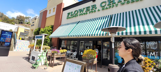 Shopping Mall «Flower Hill Promenade», reviews and photos, 2720 Via De La Valle, Del Mar, CA 92014, USA