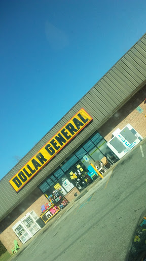Home Goods Store «Dollar General», reviews and photos, 200 Brush Creek Road, Alexandria, TN 37012, USA