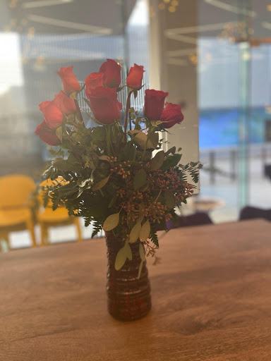 Florist «LUSH BOUQUET Flowers Downtown Phoenix», reviews and photos, 201 N Central Ave, Phoenix, AZ 85004, USA