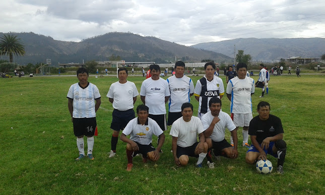 Opiniones de ESTADIO DE SAN MIGUEL DE TUNSHI en Riobamba - Tienda de deporte