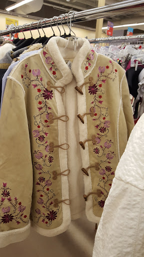 Thrift Store «Savers», reviews and photos